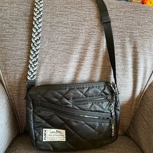 Kavu Uptown Puff Crossbody Bag